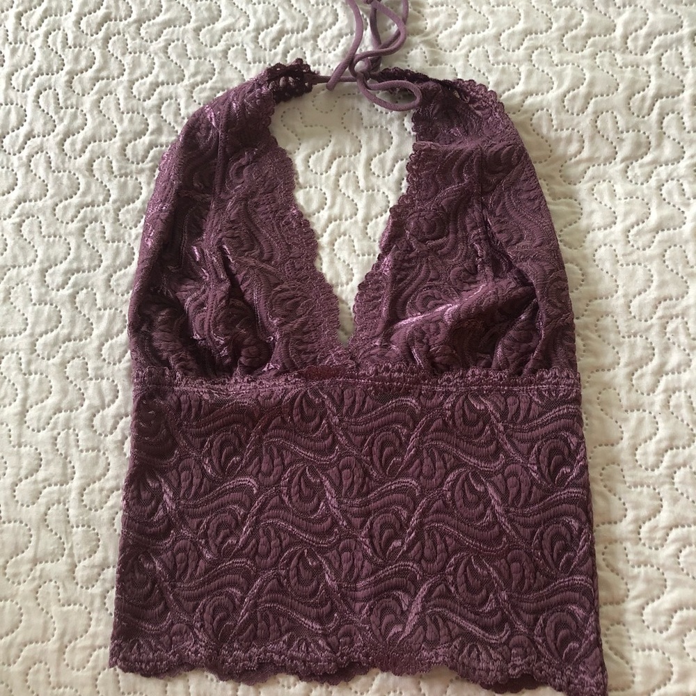 Vintage bebe cropped lace halter